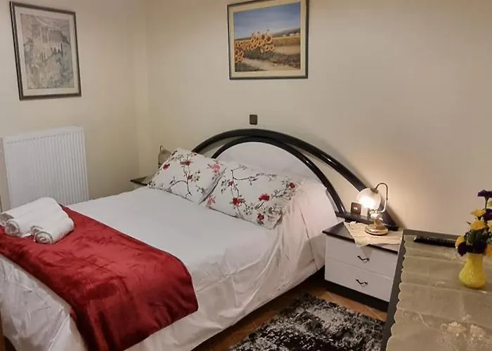 Morus Дом отдыха Калаврита