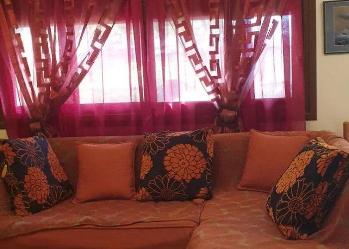 Morus * Калаврита